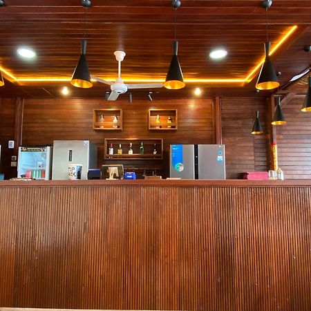 Linda Beach Hotel Nusa Lembongan Zewnętrze zdjęcie
