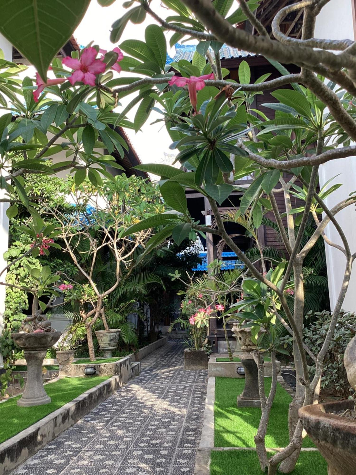 Linda Beach Hotel Nusa Lembongan Zewnętrze zdjęcie