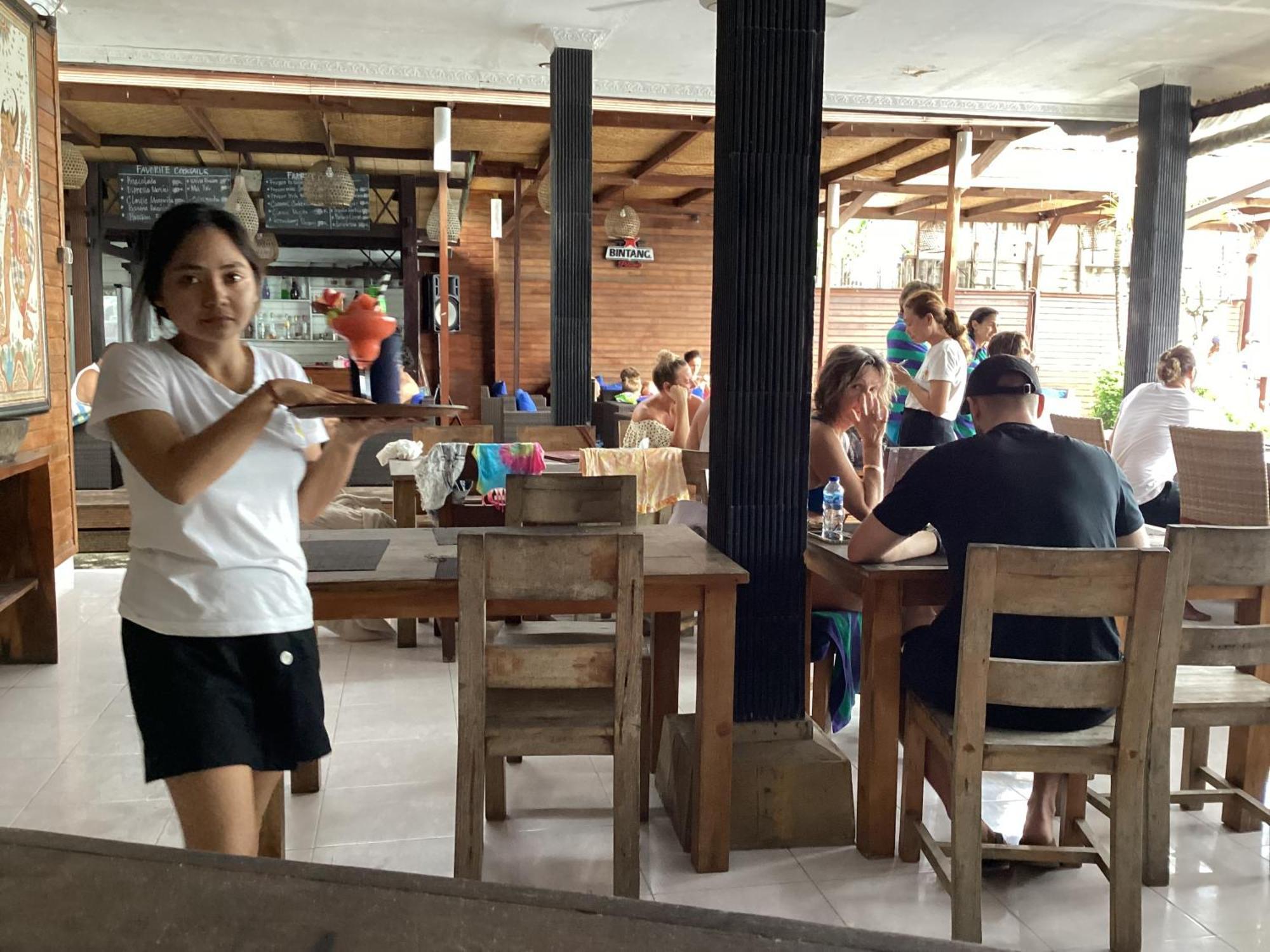 Linda Beach Hotel Nusa Lembongan Zewnętrze zdjęcie
