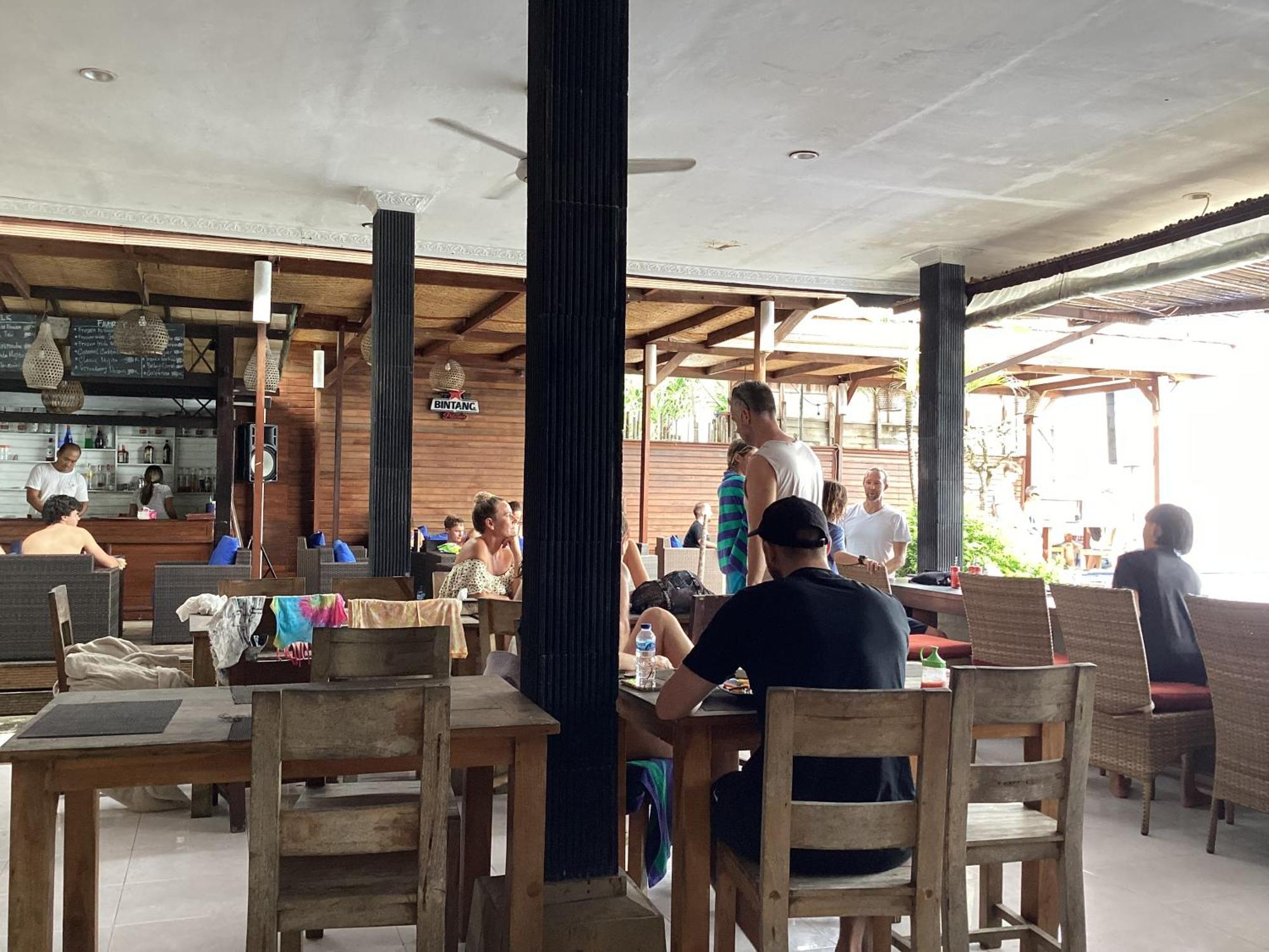 Linda Beach Hotel Nusa Lembongan Zewnętrze zdjęcie