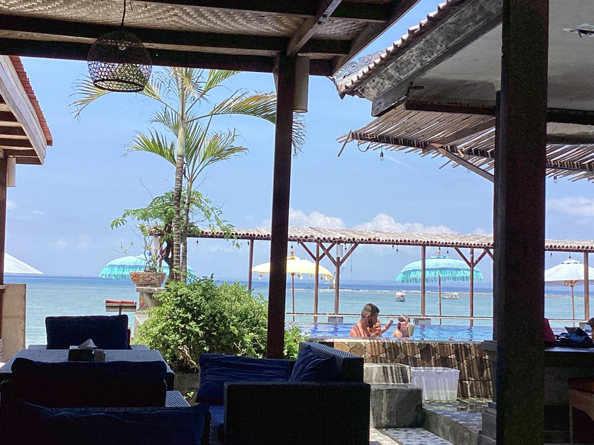 Linda Beach Hotel Nusa Lembongan Zewnętrze zdjęcie