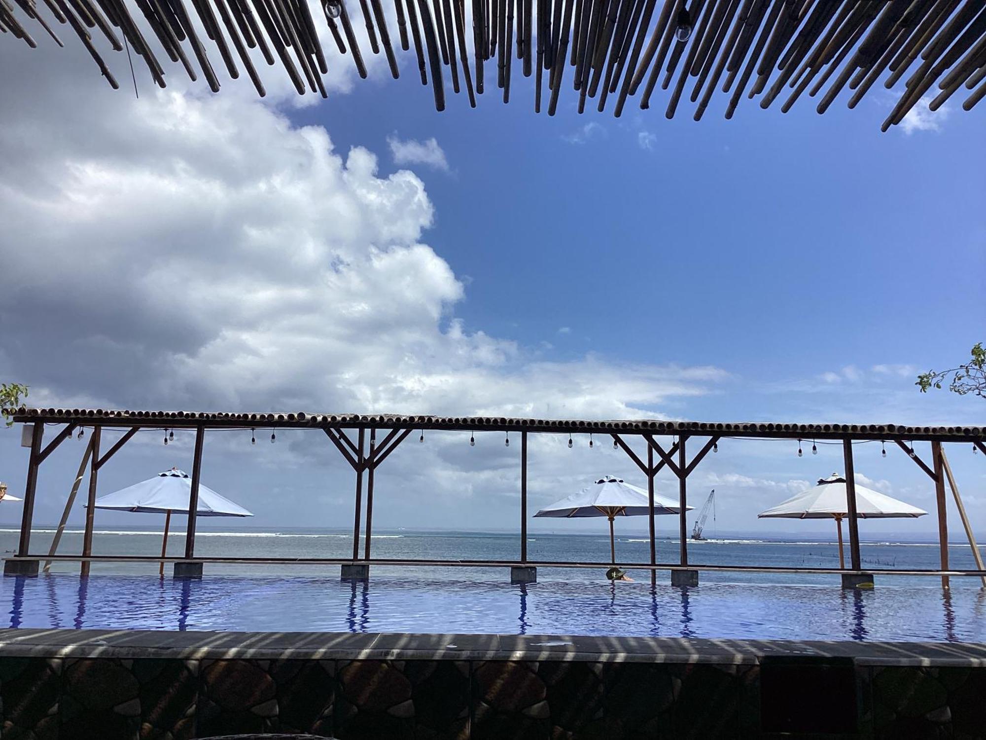 Linda Beach Hotel Nusa Lembongan Zewnętrze zdjęcie