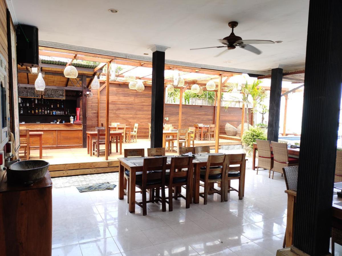 Linda Beach Hotel Nusa Lembongan Zewnętrze zdjęcie